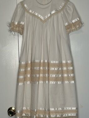 Girls Strasburg Heirloom Cream and Beige Formal Dress. Beautiful!